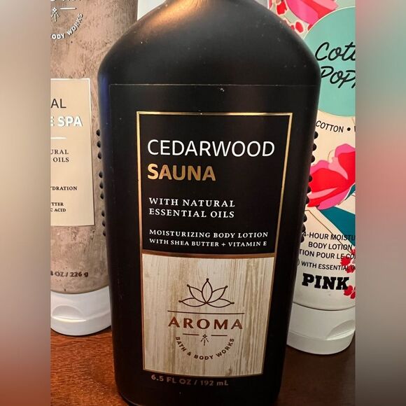 Bundle from Bath & Body Works 🌺 - Picture 2 of 7